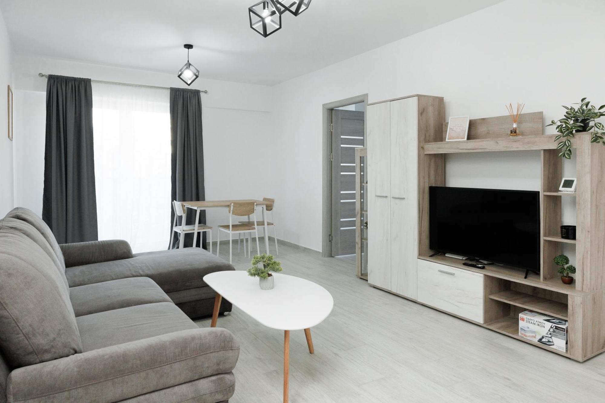 Exclusive Ultracentral Apartments And Studios #Enescu#Universitatii#ซูชาวา ภายนอก รูปภาพ