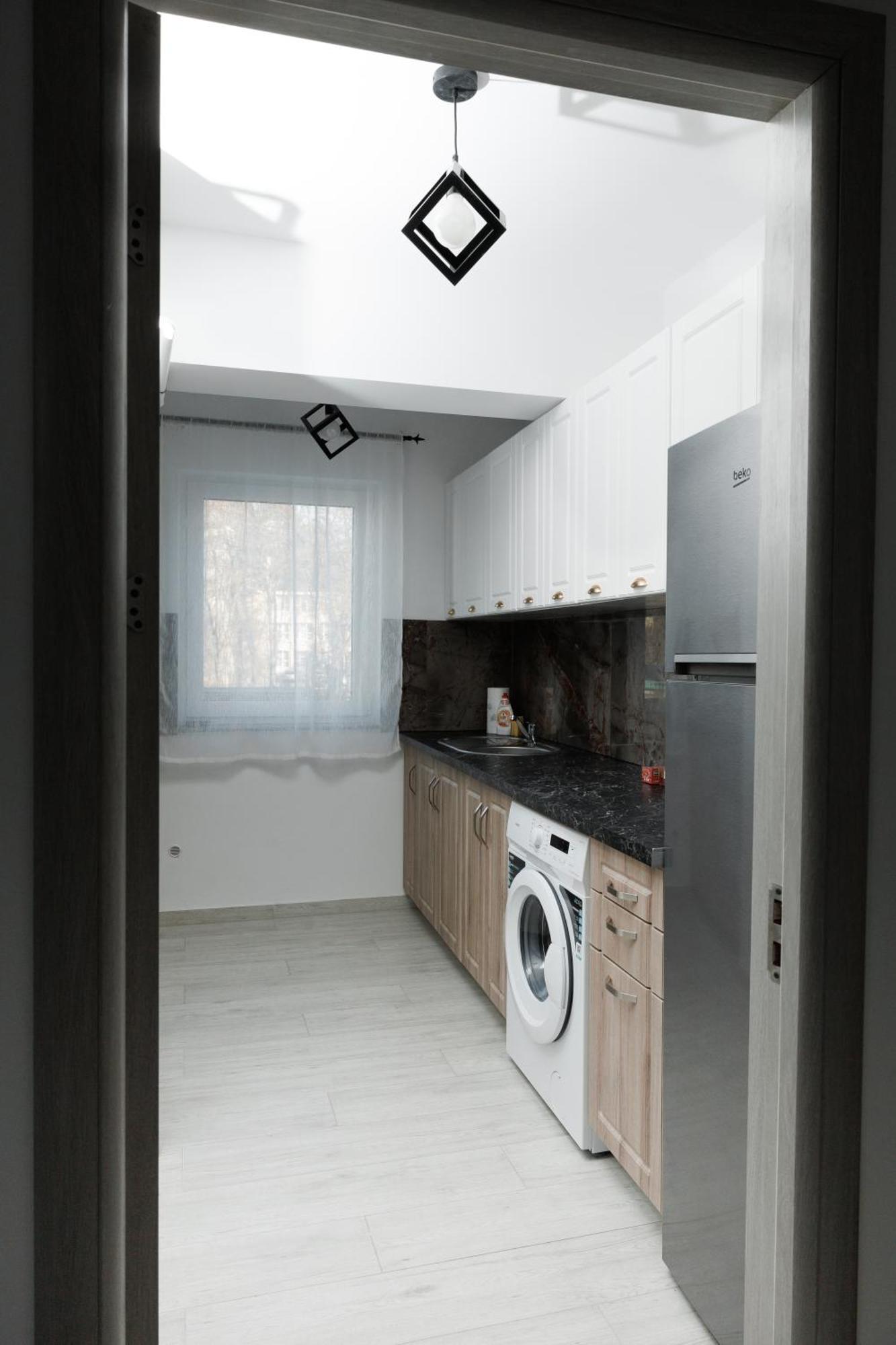 Exclusive Ultracentral Apartments And Studios #Enescu#Universitatii#ซูชาวา ภายนอก รูปภาพ