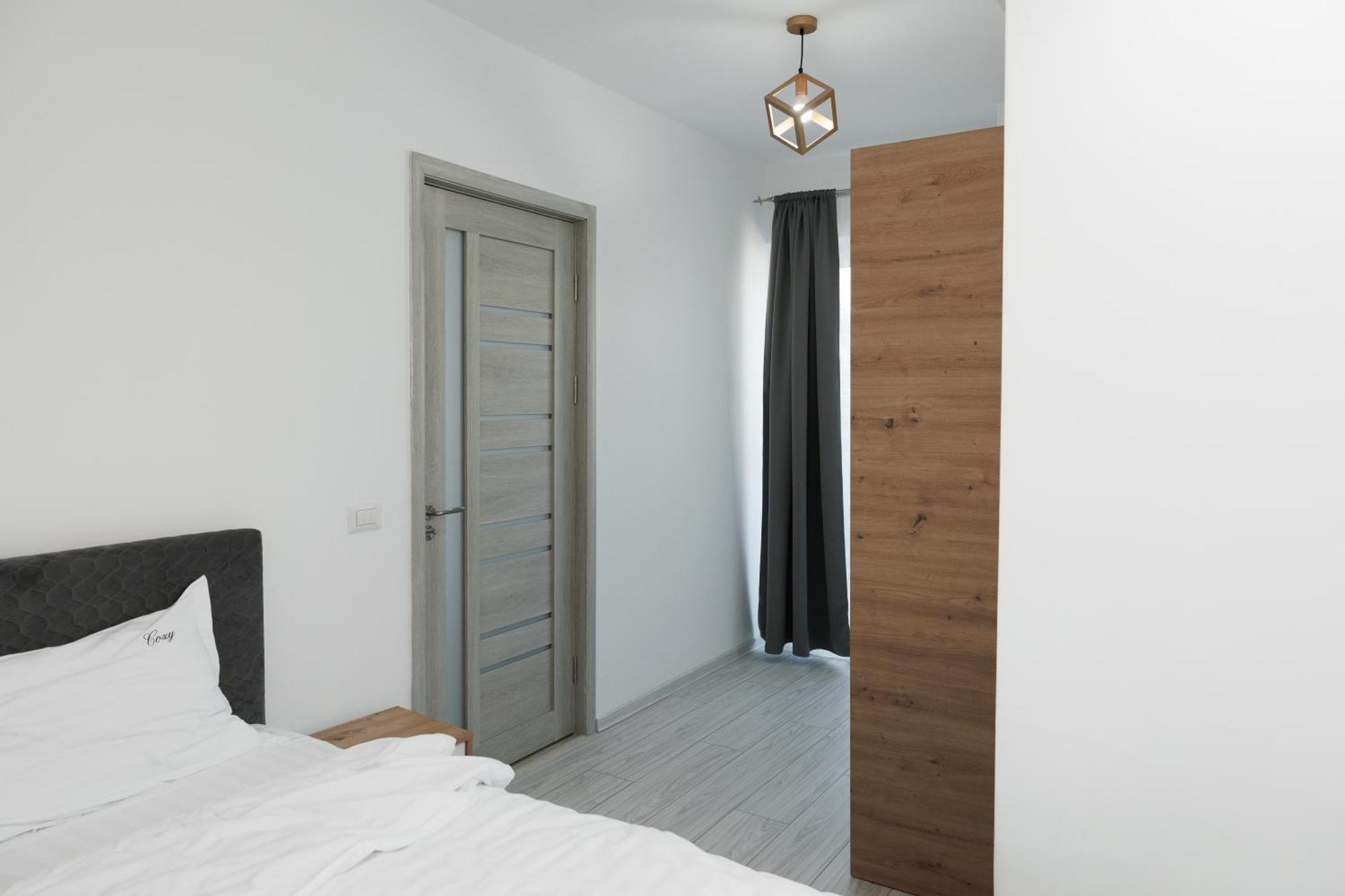 Exclusive Ultracentral Apartments And Studios #Enescu#Universitatii#ซูชาวา ภายนอก รูปภาพ