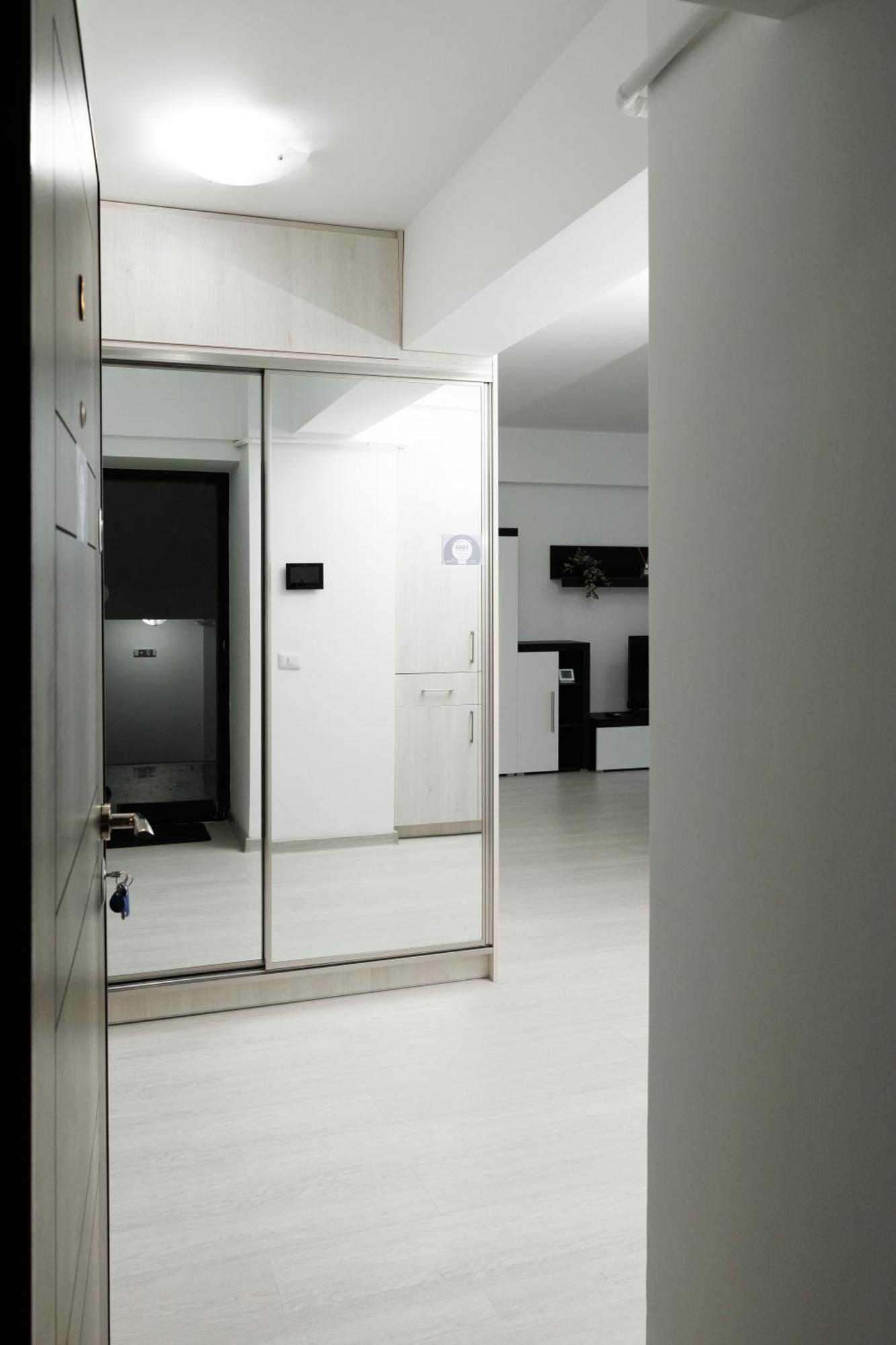 Exclusive Ultracentral Apartments And Studios #Enescu#Universitatii#ซูชาวา ภายนอก รูปภาพ